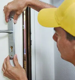 Flushing NY Locksmith Store Flushing, NY 718-559-5083 - changing-locks
